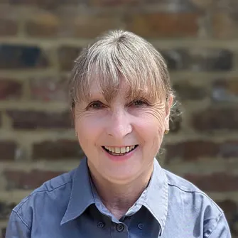 Carolyn Staddon, Reception at Physio & More